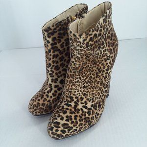 Diba Cheetah Print Fabric Platform Ankle Boots Size 6.5M